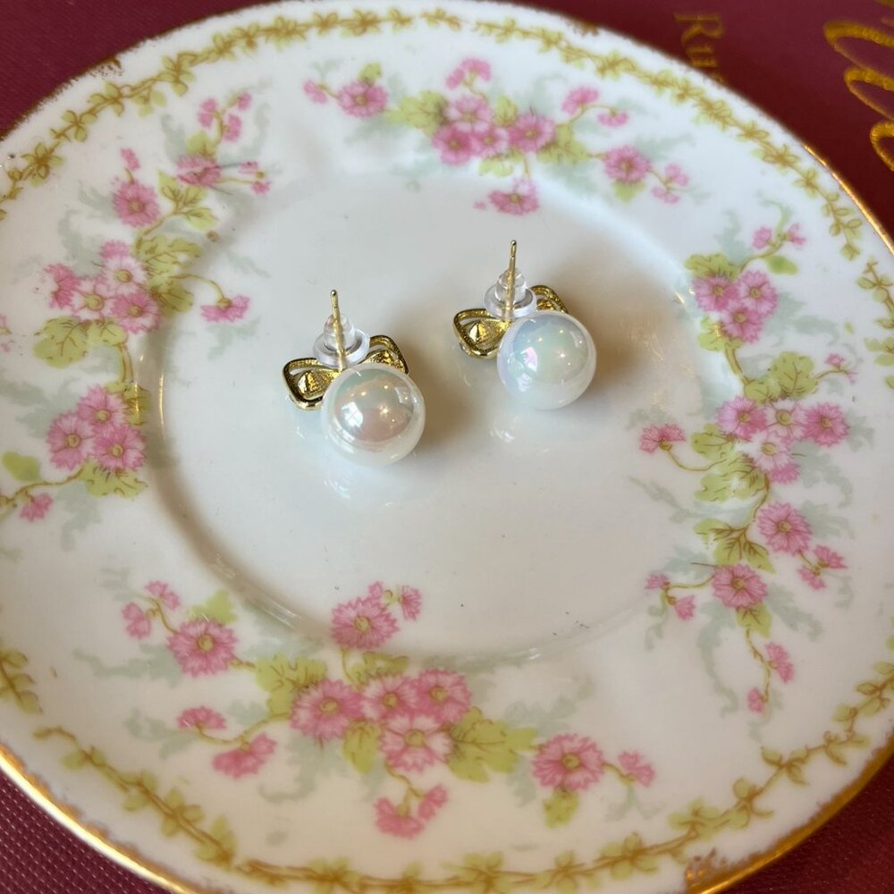 NEW Gold Bow Crystal Iridescent Pearl Rhinestone Knot Drop Women Earrings - Picture 5 of 5